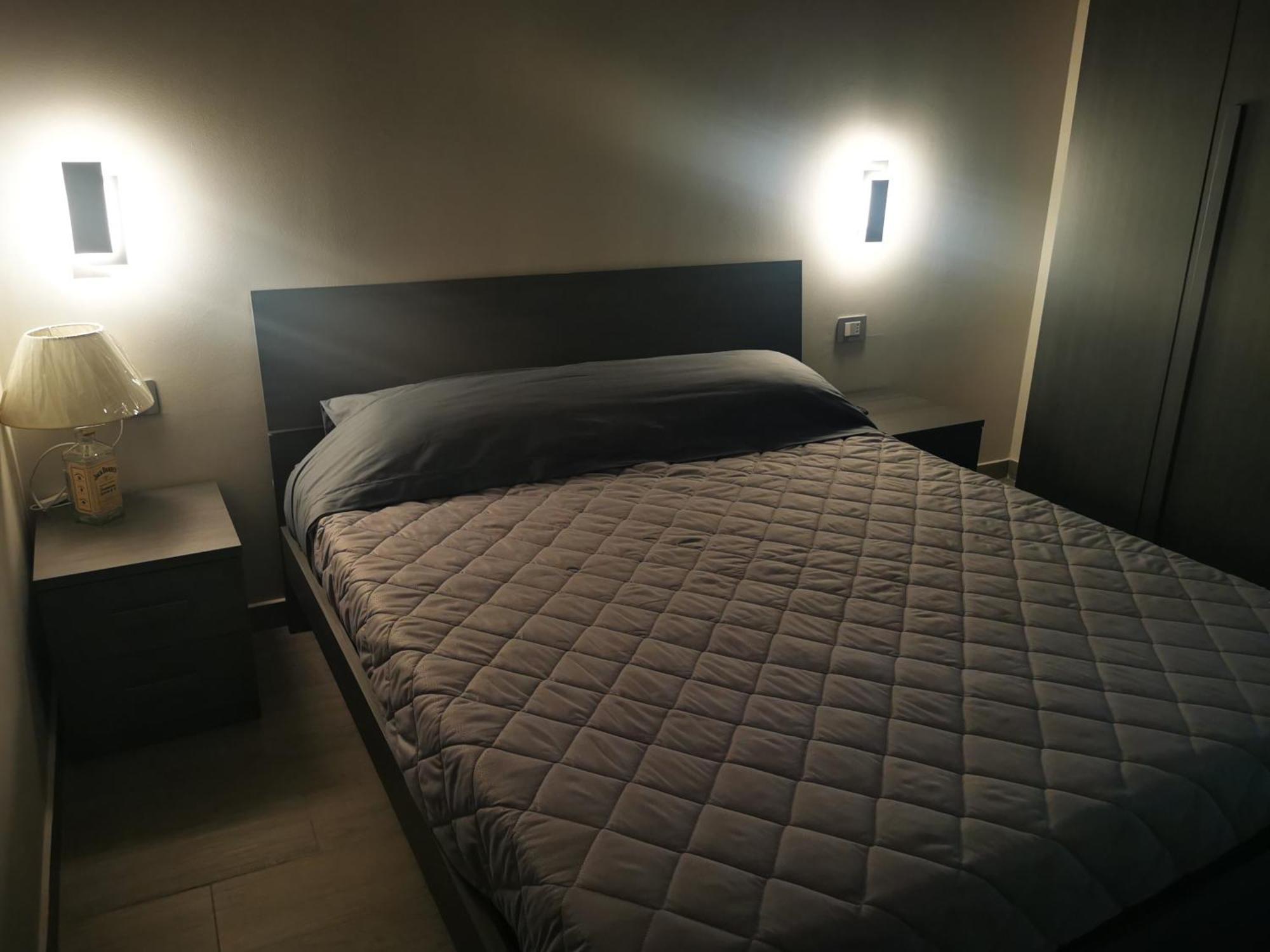 Royal House Apartment คาตาเนีย ภายนอก รูปภาพ