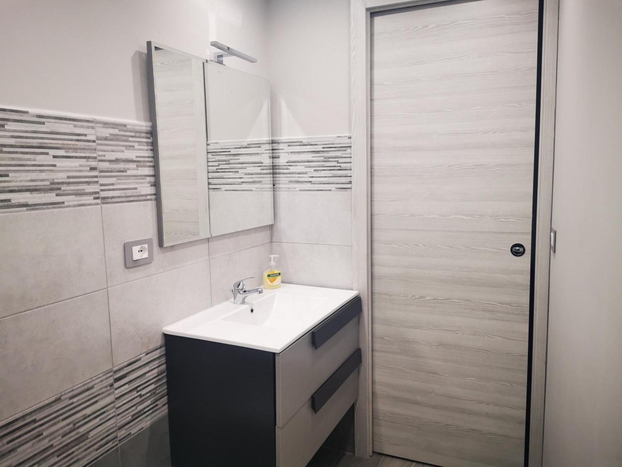 Royal House Apartment คาตาเนีย ภายนอก รูปภาพ
