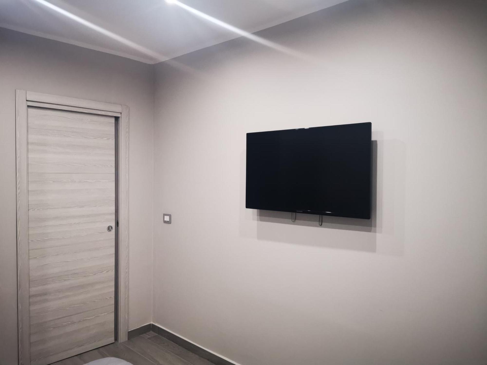 Royal House Apartment คาตาเนีย ภายนอก รูปภาพ